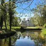 Château De La Motte - D'hôtes Louchy-Montfand