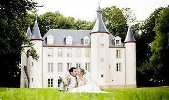 Guest house Chateau De La Motte - D'hotes Et *